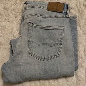 American Eagle Outfitters Men's Light Wash Jeans Athletic Straight 30x30